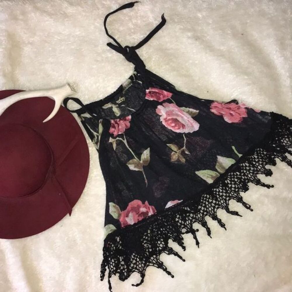 Audrey 3+1 | crop top NWOT